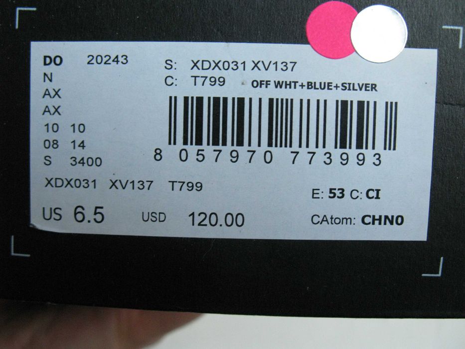 Кроссовки Armani Exchange XDX031-XV137 только по одному !