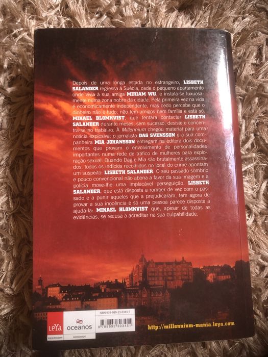 A raparig que sonhava com uma lata de gasolina e um fosforo