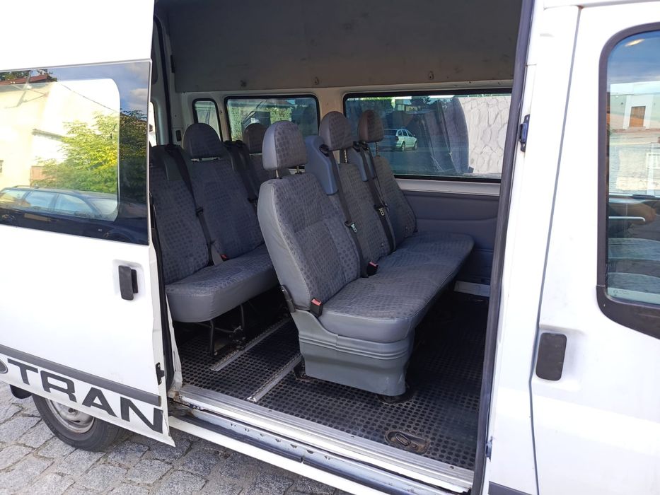 Ford Transit 2010 r. 9 osobowy