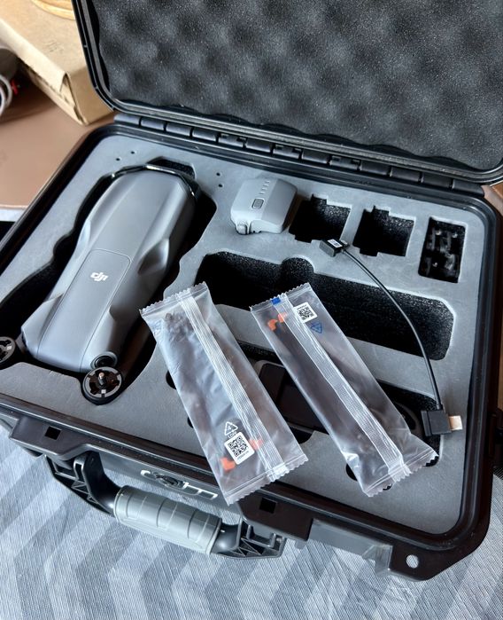 DJI Air 3S + Extras (Mala Rígida + Suporte iPad) – Como Novo!