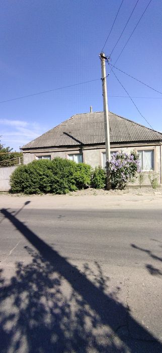 Продам добротний будинок на дві сім'ї