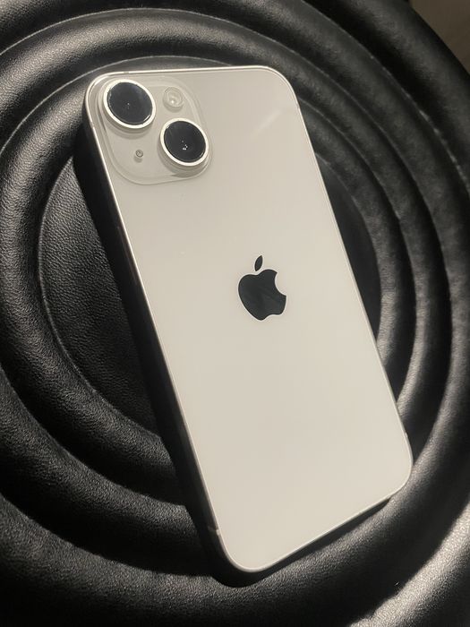 IPhone 14 bialy