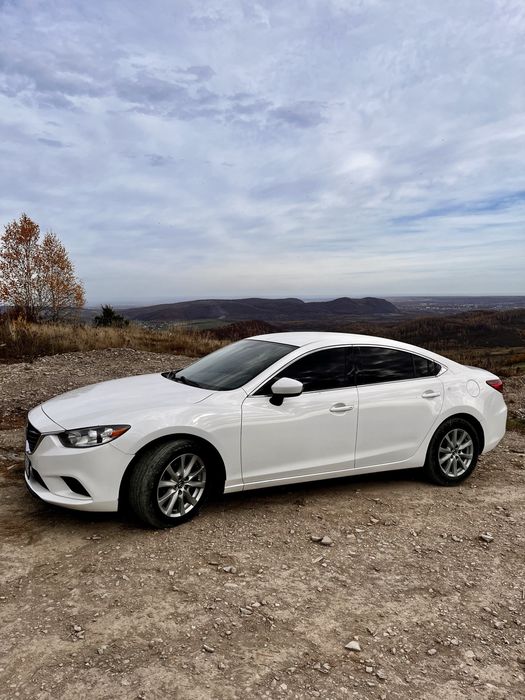 Mazda 6  2015 року
