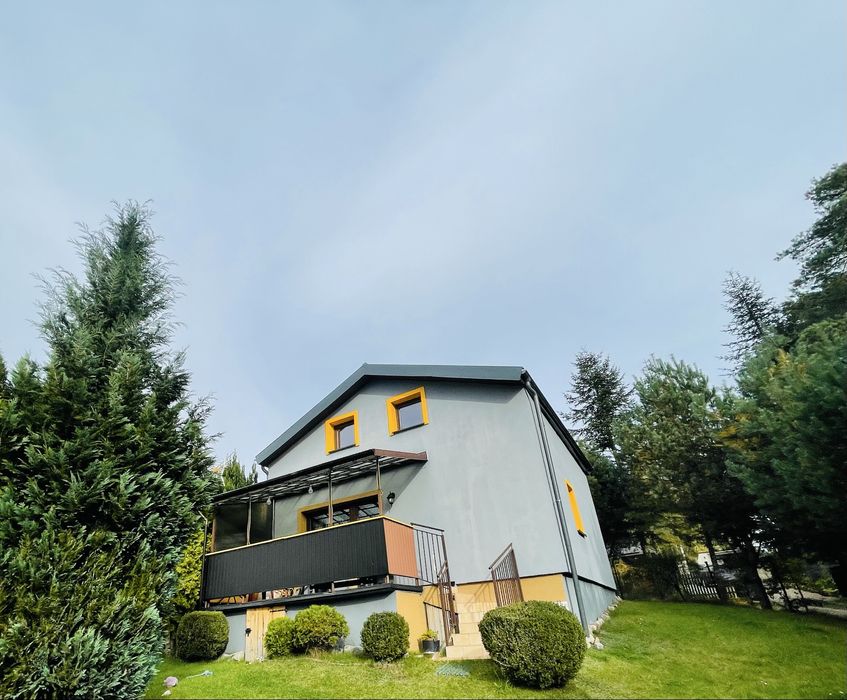 Przytulny dom w spokojnej okolicy