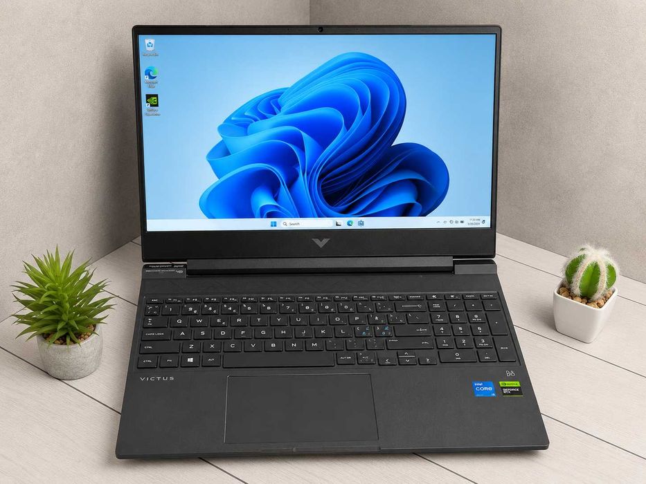 HP Victus 15 Intel Core i5-12450H GTX 1650 4gb  16ram  ssd 512
