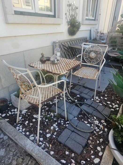 Conj.de 3 mesas de jardim