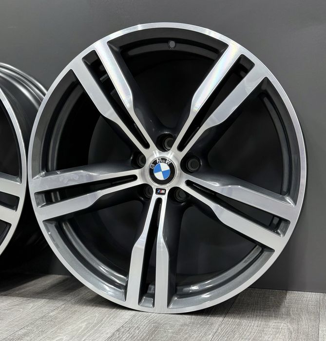 Нові оригінальні диски Bmw G11 G70 7 G30 5 G60 6GT 20 R20 648M