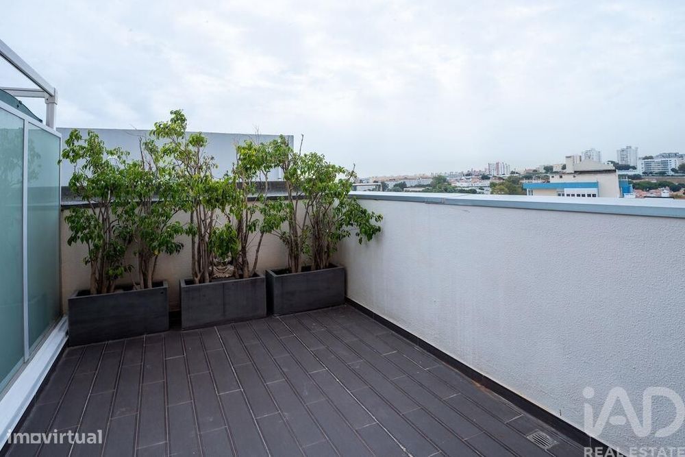 Apartamento T2 em Marvila de 84 m2