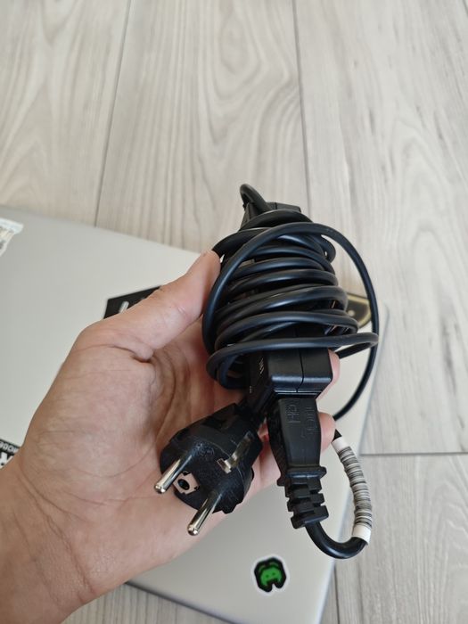 Laptop HP 15seq2404nw