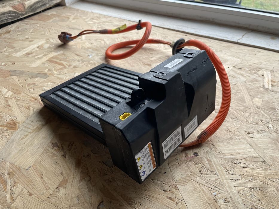 Хітер Heater Tesla Model S тен нагрівач пічки Тесла Модел С