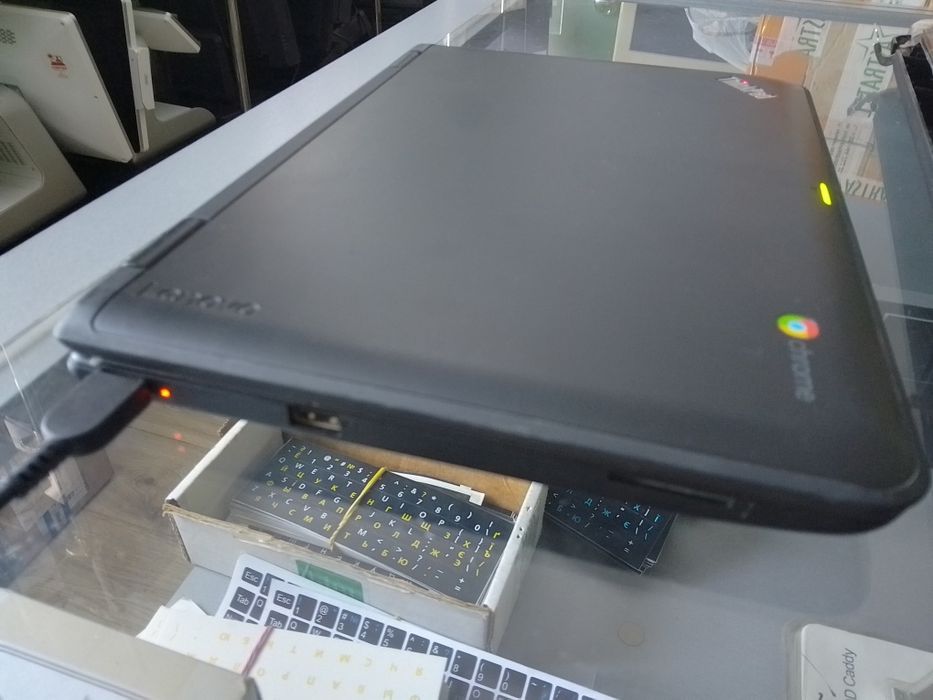 Chromebook Lenovo Thinkpad 11e 3rd Gen (Type 20GF)