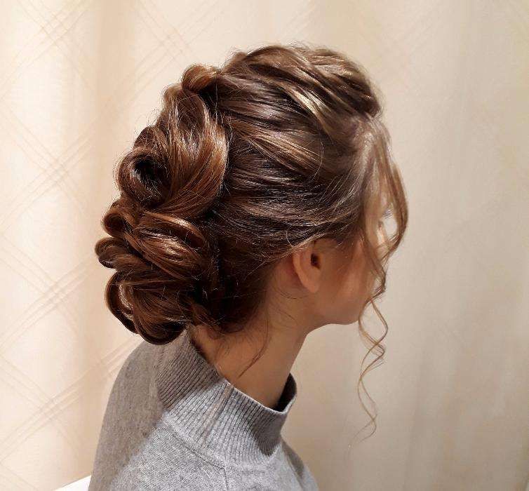 Зачіски, плетіння, укладки. Стиліст по зачіскам. Троєщина