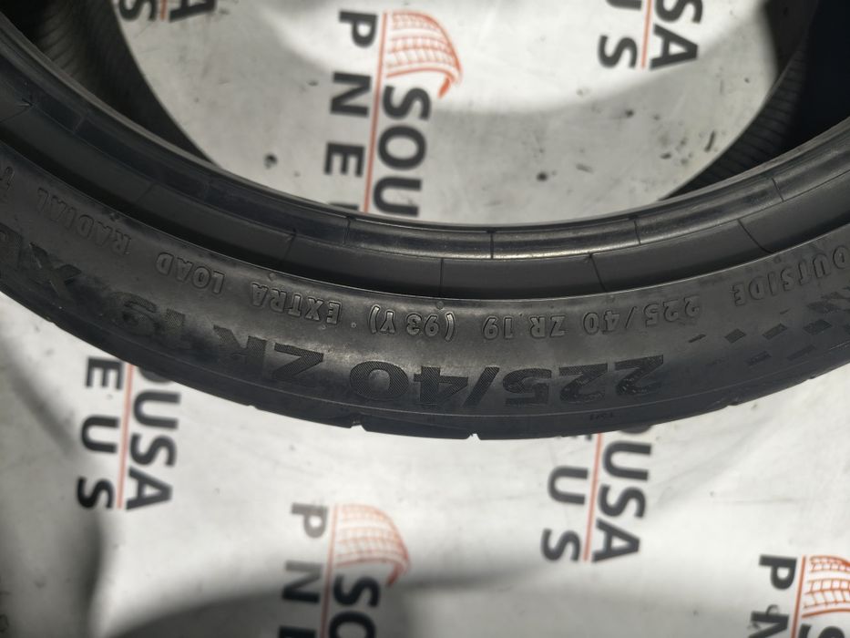 2 pneus semi novos 225-40R19 Continental- Oferta dos portes