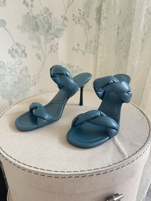 Босоніжки Massimo Dutti