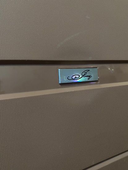 Валіза XL (дифекти на фото)