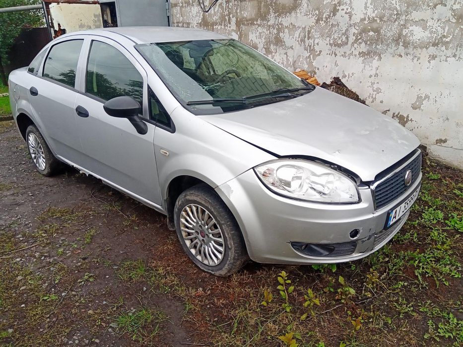 Fiat Linea 2010 рік