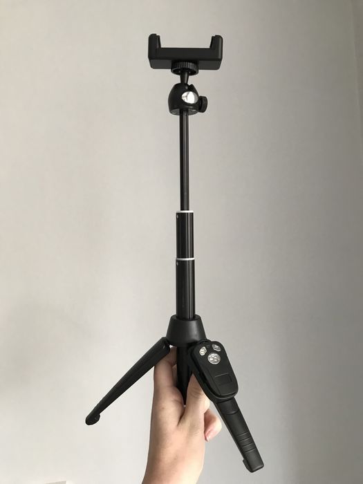 Палиця-тринога штатив з пультом Yung Feng H8 - BT