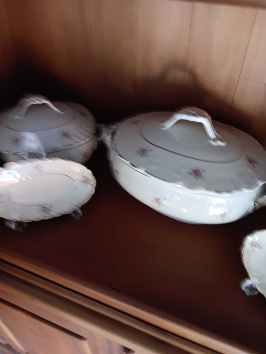 Serviço em Porcelana C.F Viana anos 50