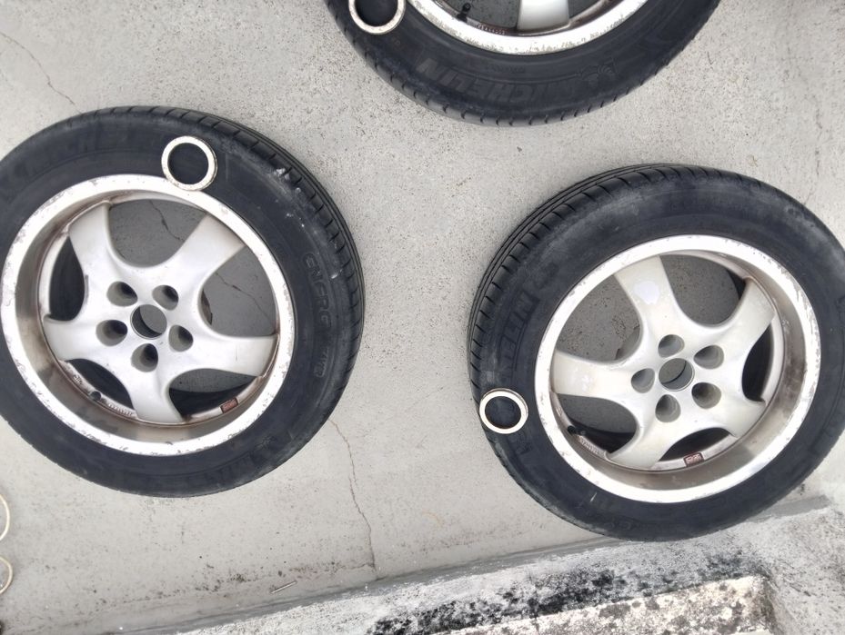 Vendoou troco jantes 16 r 5x112