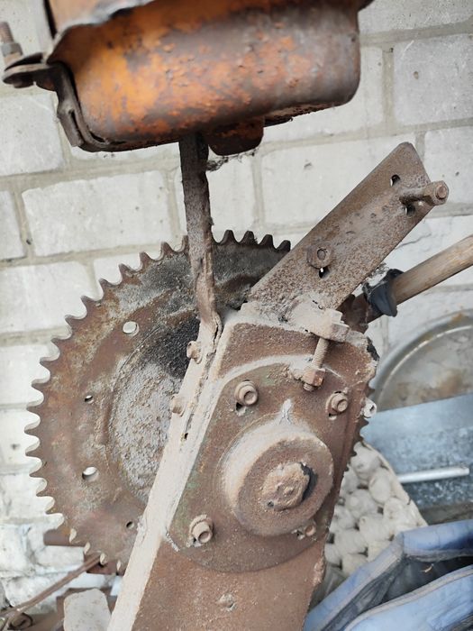 Продам культиватор самодельный без двигателя.