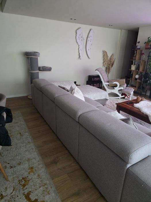 Sofá com chaise long