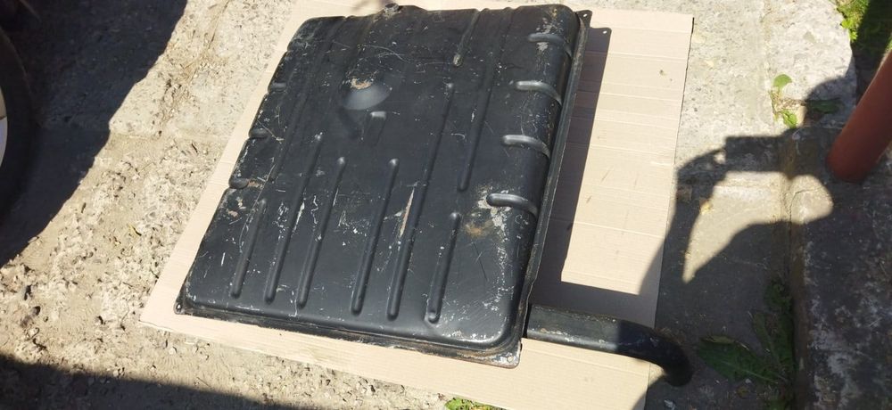 Zbiornik paliwa bak Wołga GAZ 24