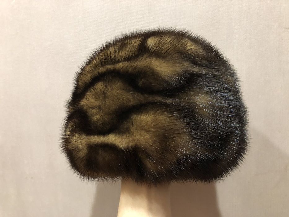 Женская  шапка из соболя