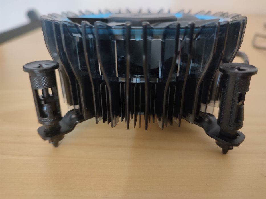 Intel RM1 Stock Cooler Olivais • OLX Portugal