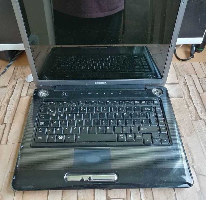 Laptop Toshiba Satellite A 300