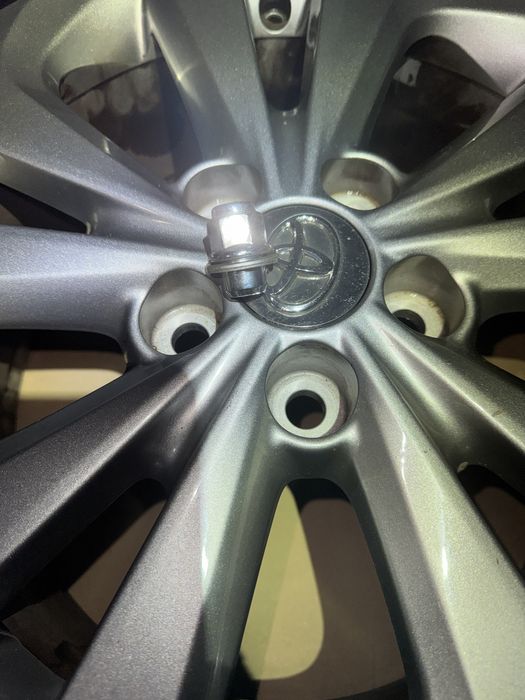 Диски R17 5 114,3 ET50 7J Тойота Toyota Suzuki Сузукі Лексус Lexus