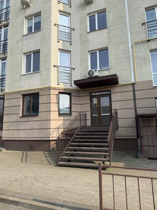 Продаж комерційного приміщення р-н Теремно