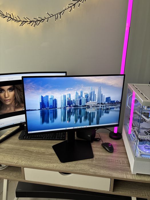 Монітор ігровий Samsung Odyssey G5 монитор 27’’