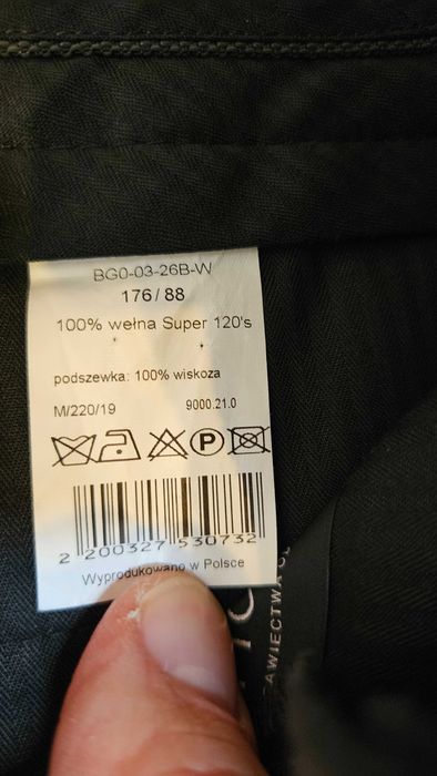 Garnitur BYTOM 176/96/88 – 100% Wełna Super 120's – Granatowy, Ślubny