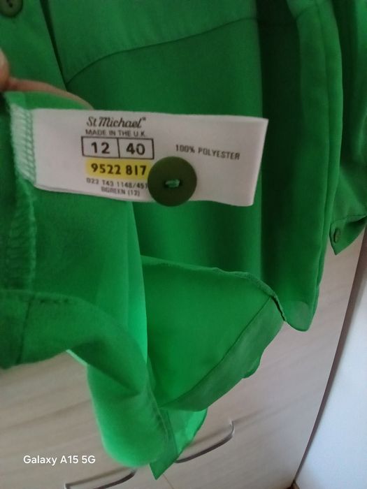 Bluzka piękna zieleń