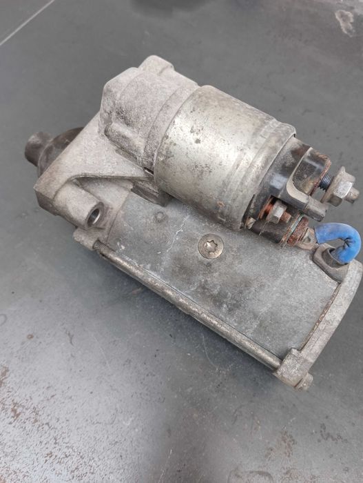 SILNIK  9h05 1.6 hdi citroen C4 na części