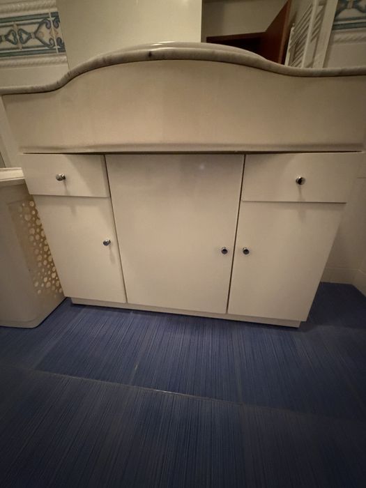 Movel de casa de banho