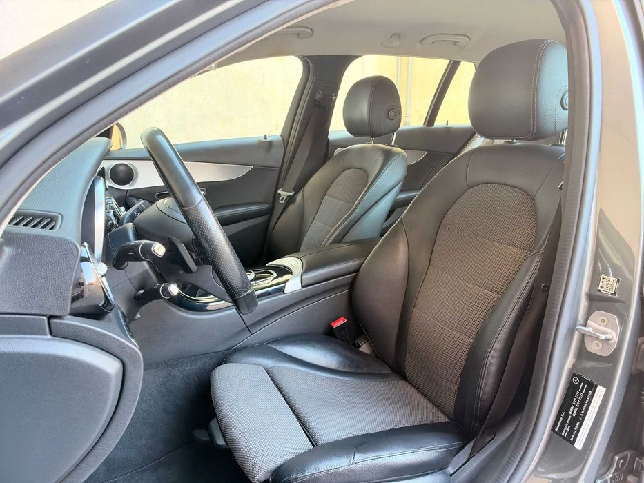 Mercedes-Benz C 350 e T 7G-TRONIC Avantgarde - Desde 173€/mês