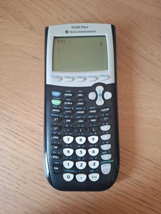 Calculadora Texas Instruments TI 84 Plus