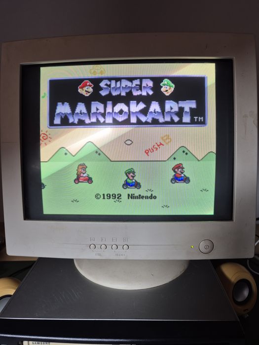 Monitor CRT 15 Retro