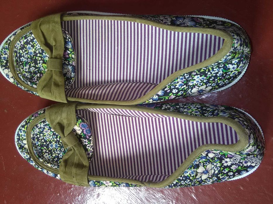 Макасины, сандали, шлепанцы Женские 40- 41р. новые и  бу 50—100грн