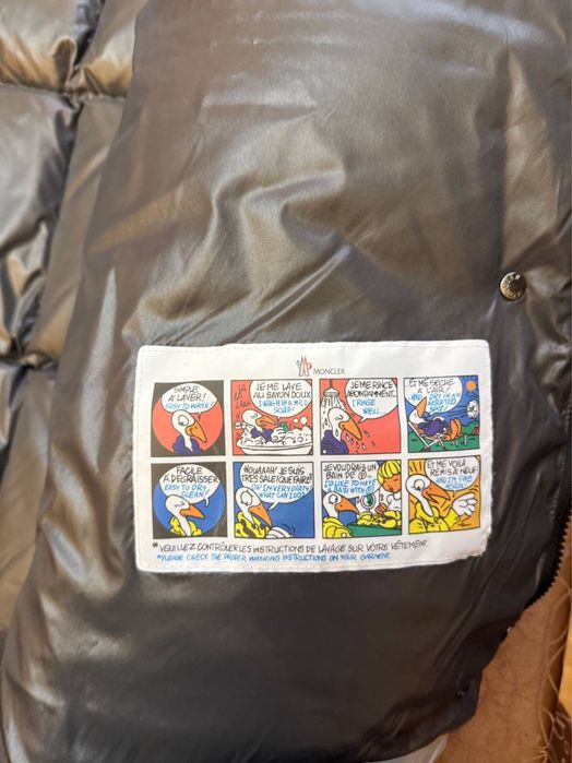 Пуховик Moncler жіночий