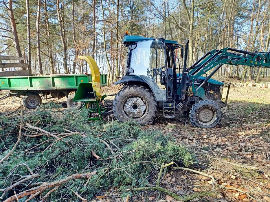 Usługi minitraktorkiem z glebogryzarka, ładowarka, minikoparka