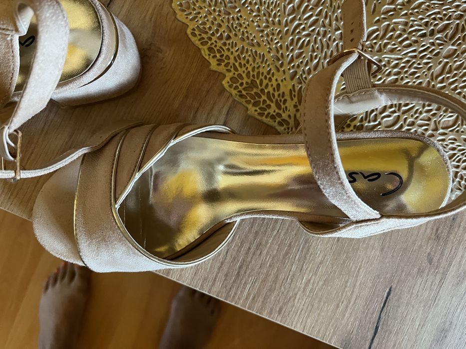 Sandaly damskie rozmiar 38