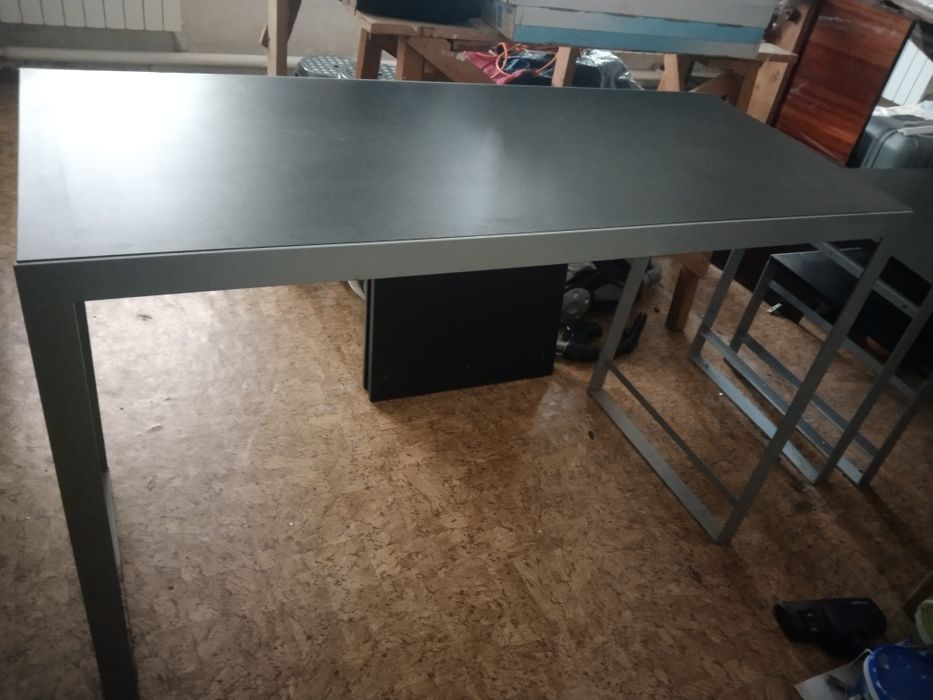 Продам столики-стелажи