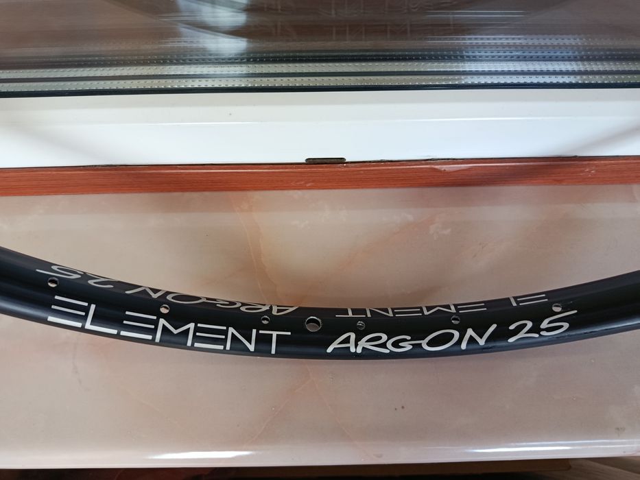 Обід Element Argon 25 27.5" чорний 650B 32