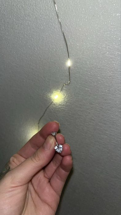 Сережки з титану