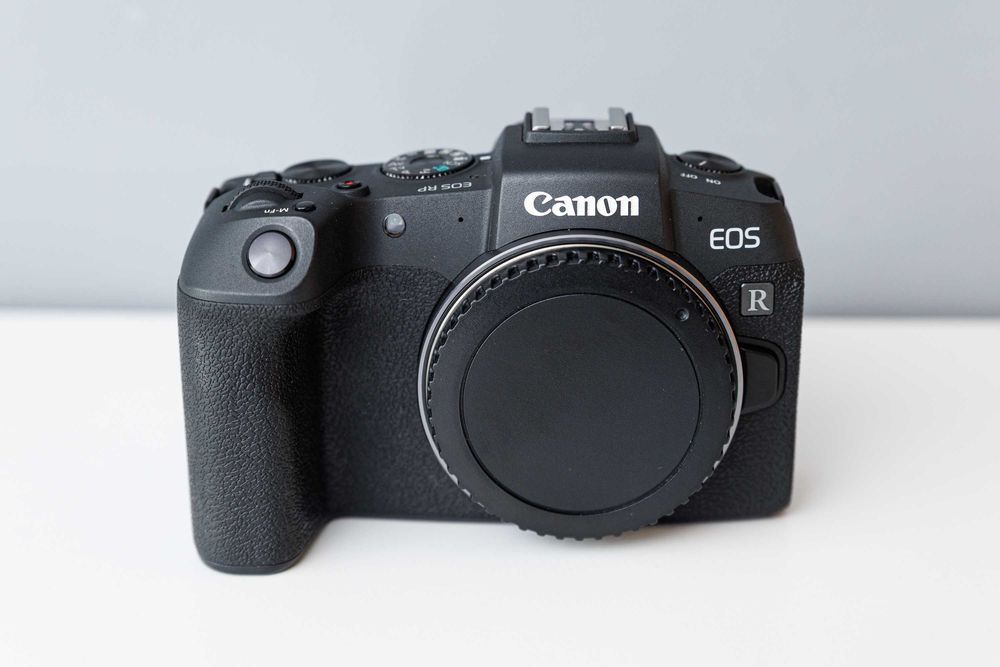 Aparat CANON EOS RP - super stan, 2749 klatek