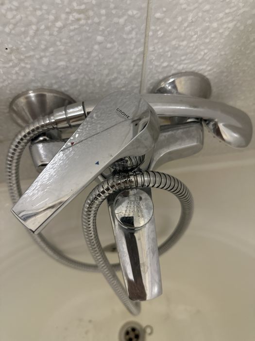 Torneira Grohe misturadora de casa de banho