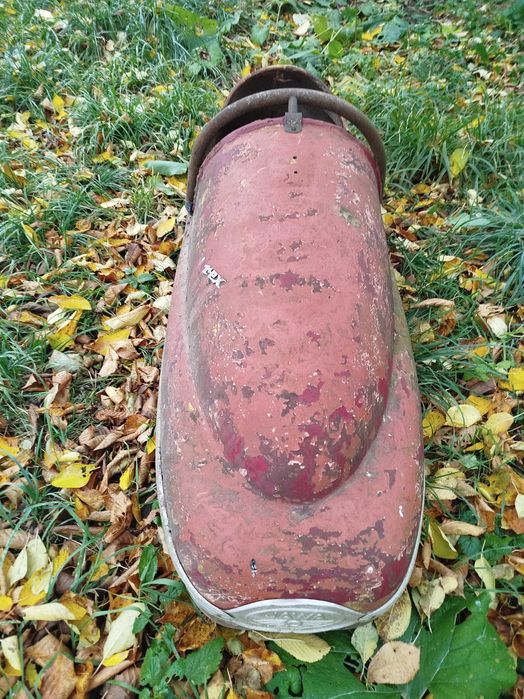 Продам каляскую до яви старушки.