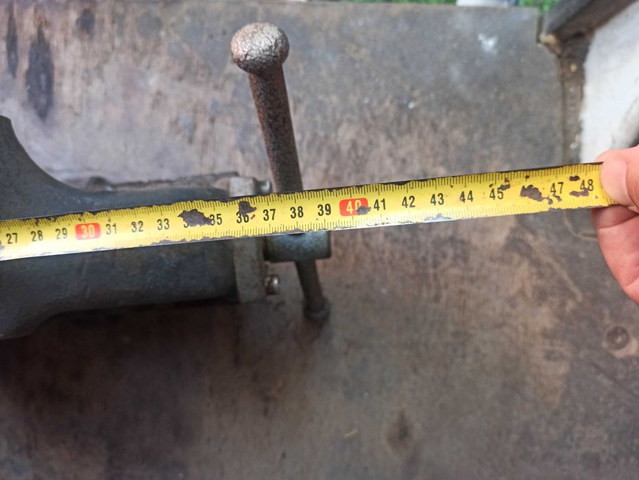 Stare imadło ZEUS warsztatowe 100mm